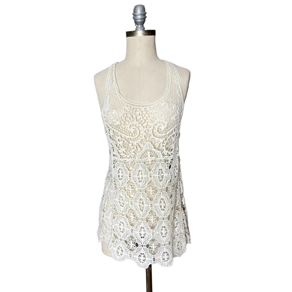 Lauren Conrad Cream Crochet Racerback Tank size Small - Picture 3 of 16